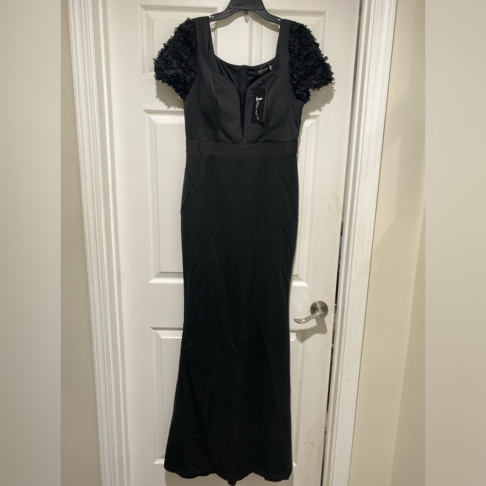 Long black dress